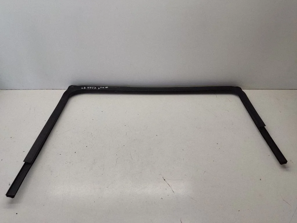 Rubber seal sliding door window/glass – Chrysler Grand Voyager V (2007-2015)