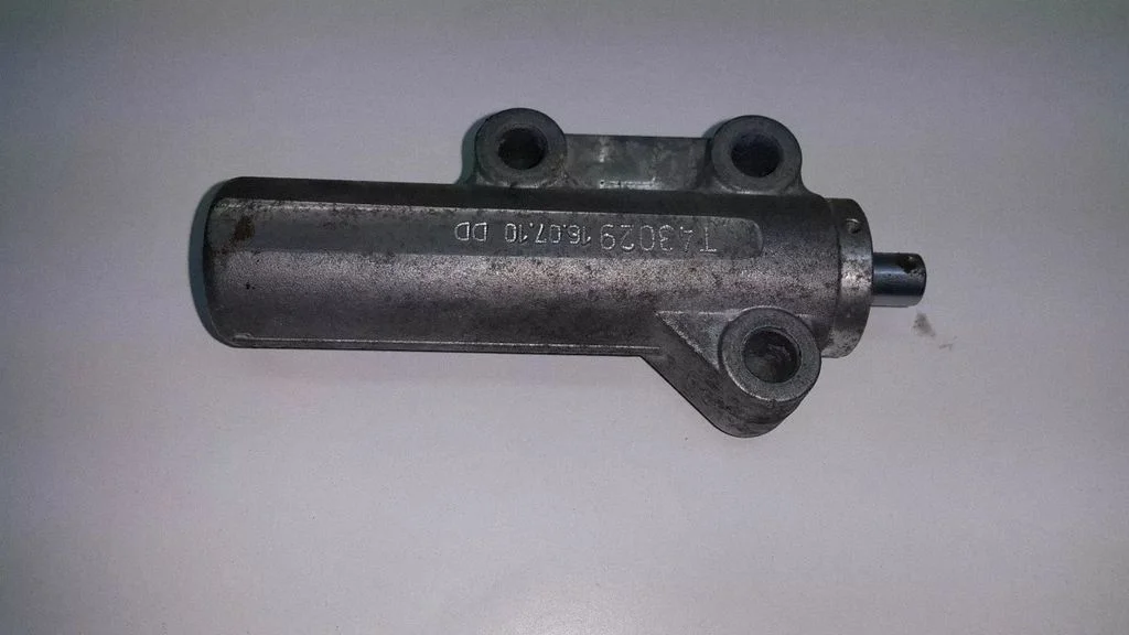 Napinacz paska/łańcucha rozrządu T4302916
