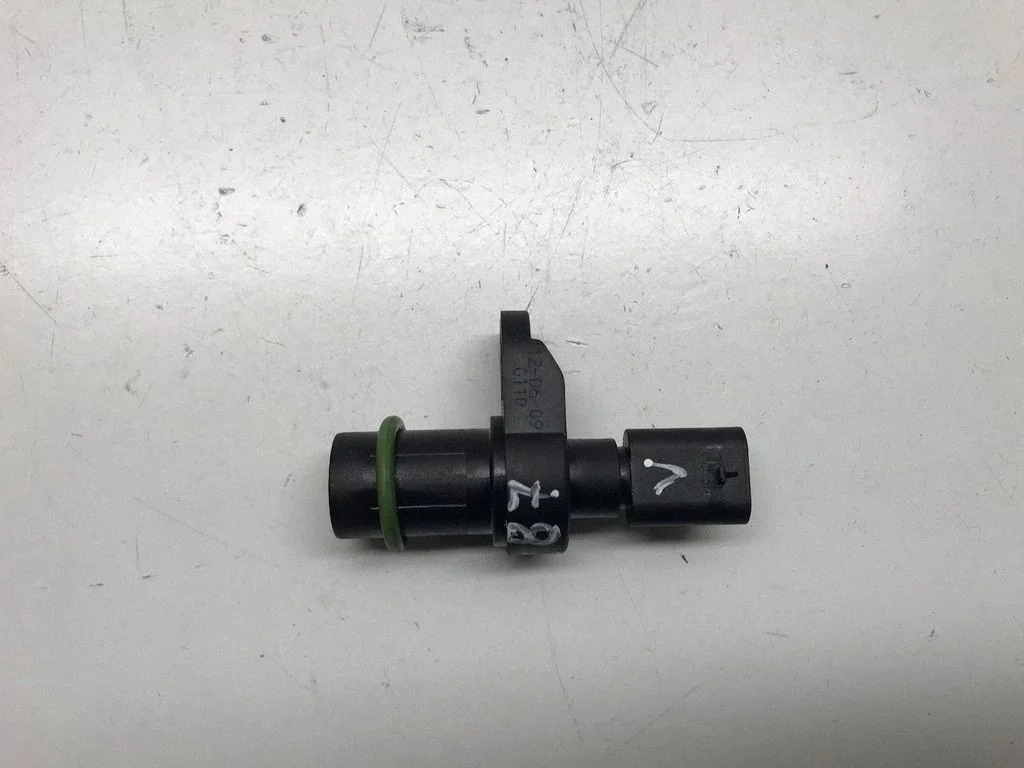 Camshaft position sensor – BMW 1 Series E82 E88 (2007-2014)