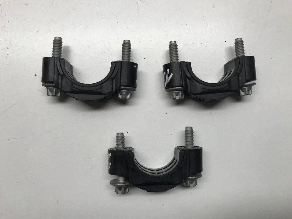 Fuel Injector clamp holder 7801696