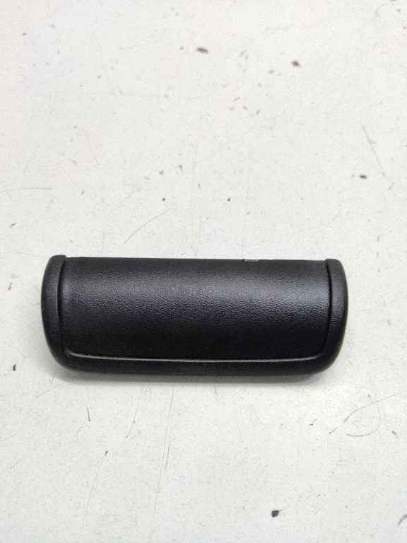 Uchwyt do zamykania klapy tylnej – Lexus IS 220D-250-350 (2006-2013)