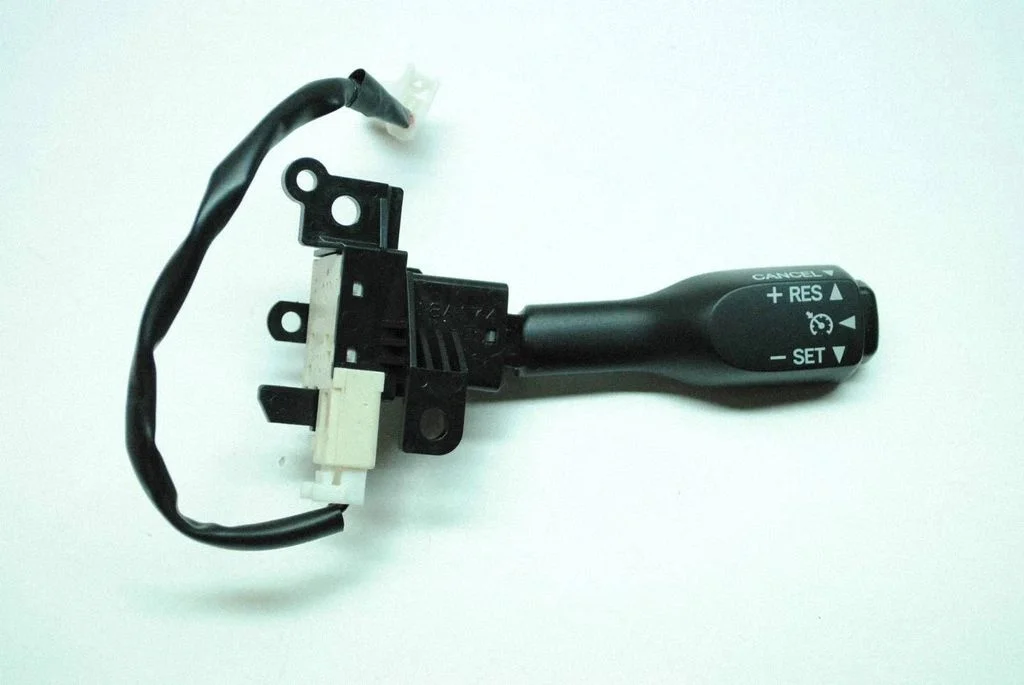 Manetka tempomatu – Lexus IS 220D-250-350 (2006-2013)