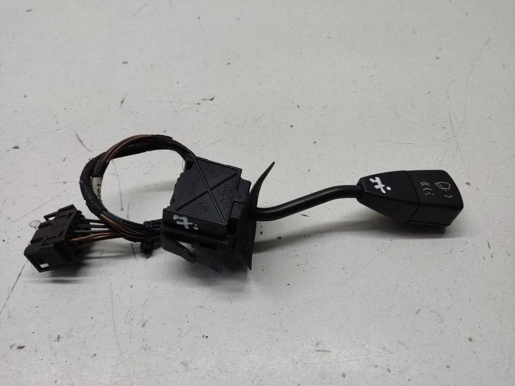 Wiper control stalk 1393302