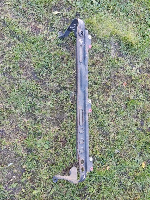 Bottom radiator support slam panel – Ford Kuga I (2008-2012)