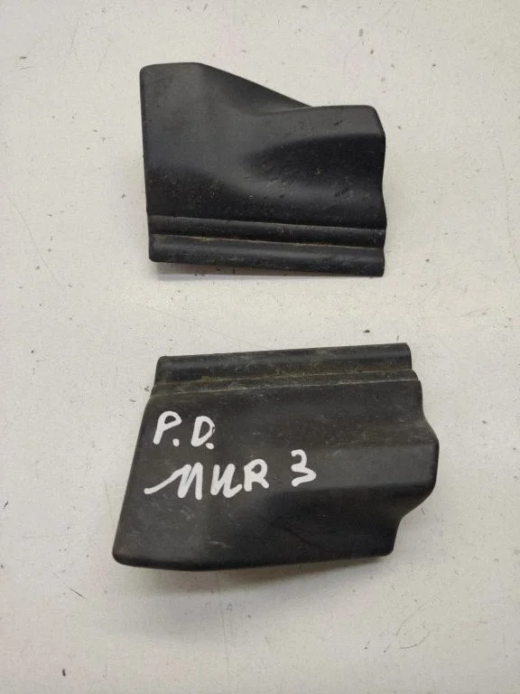 Poritiiva iluliist (molding) 63872CA000