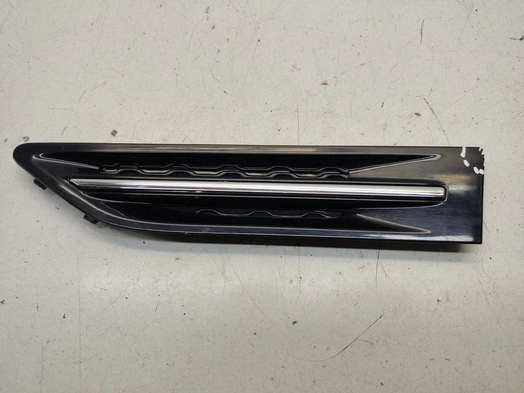 Fender trim (molding) 877712T000