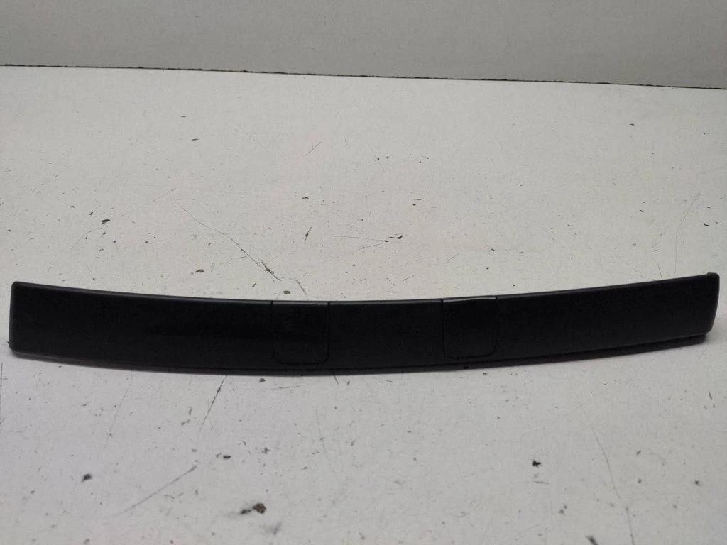 Roof trim bar molding cover – Mercedes-Benz Vito Viano W447 (2014-)