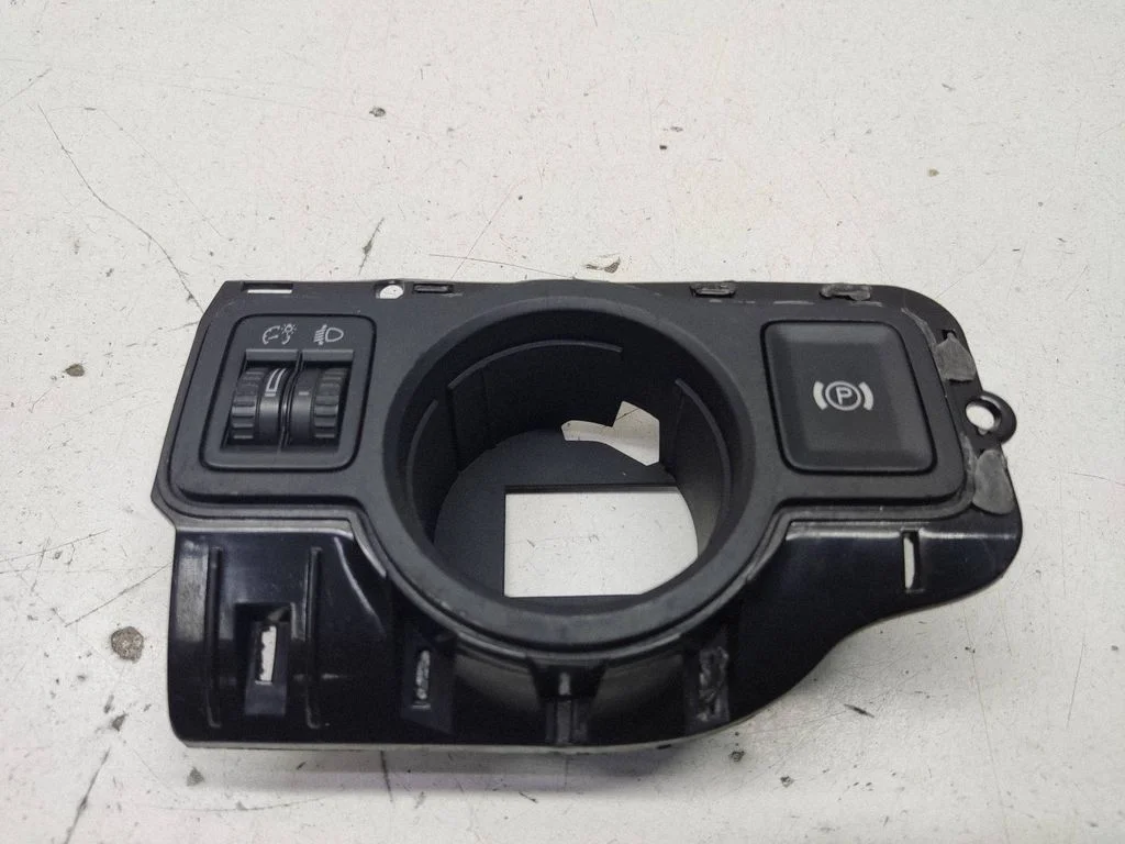 Hand parking brake switch 3C0927225C