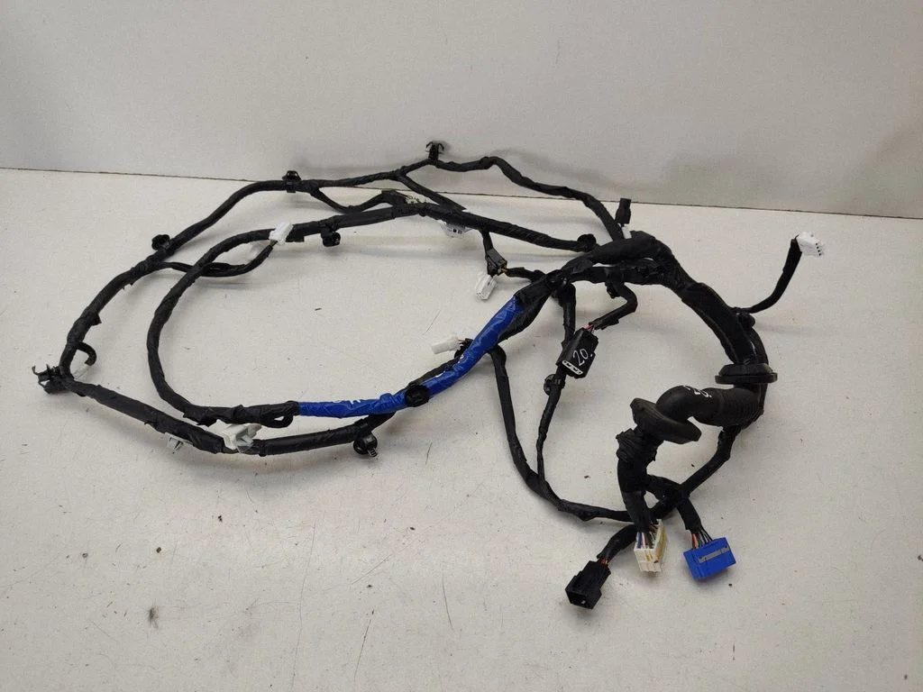 Tailgate/trunk wiring harness 91680D7051