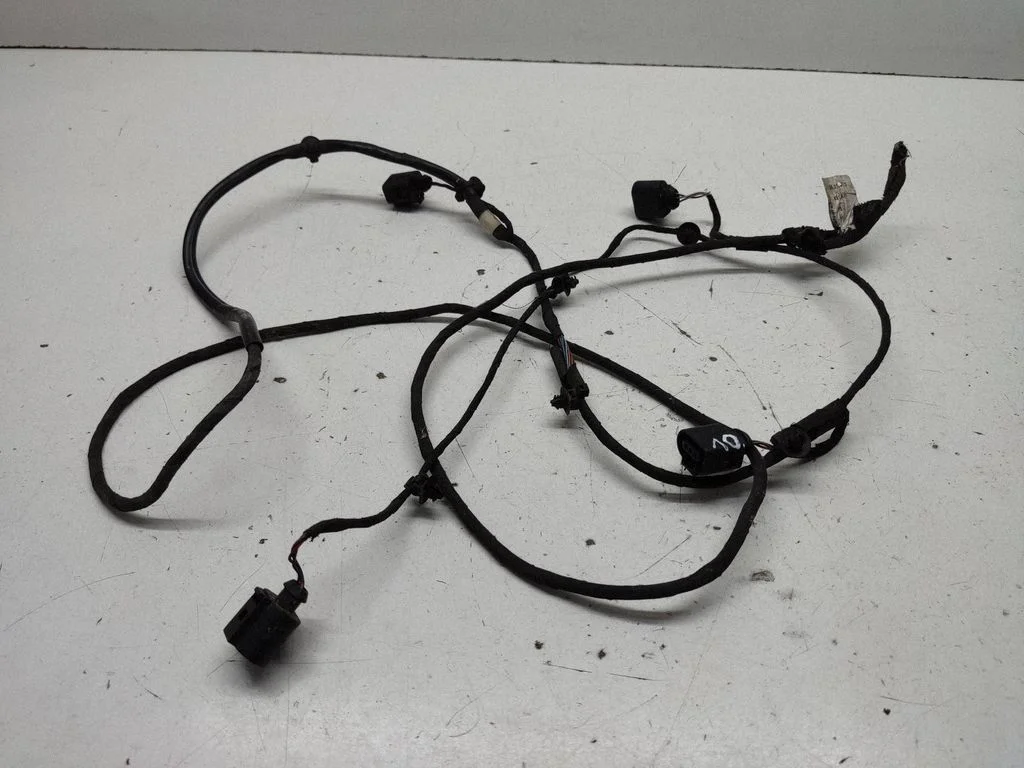Parking sensor (PDC) wiring loom – Audi A6 S6 C5 4B (1997-2005)