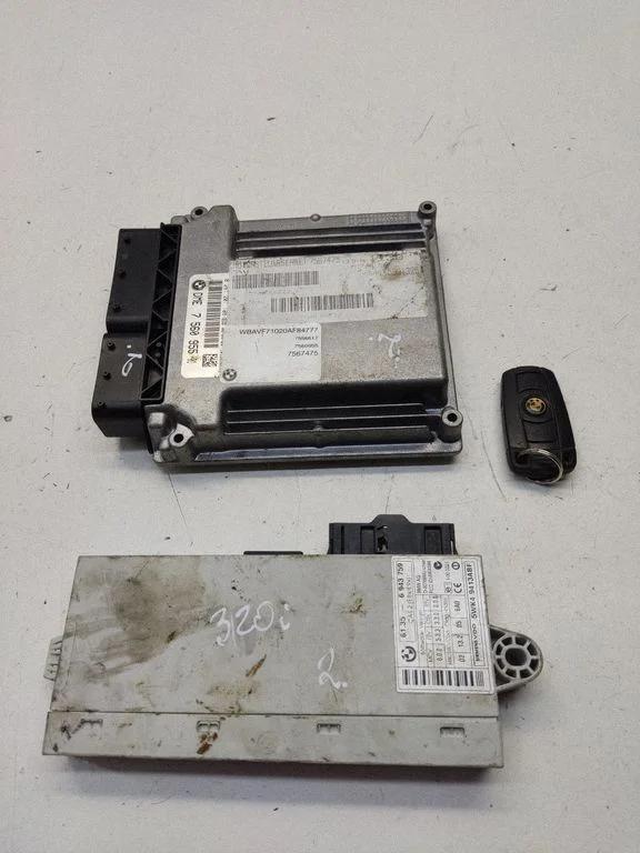 Käivituskomplekt (ECU ja lukukomplekt) – BMW 3-seeria E90 E91 (2005-2012)