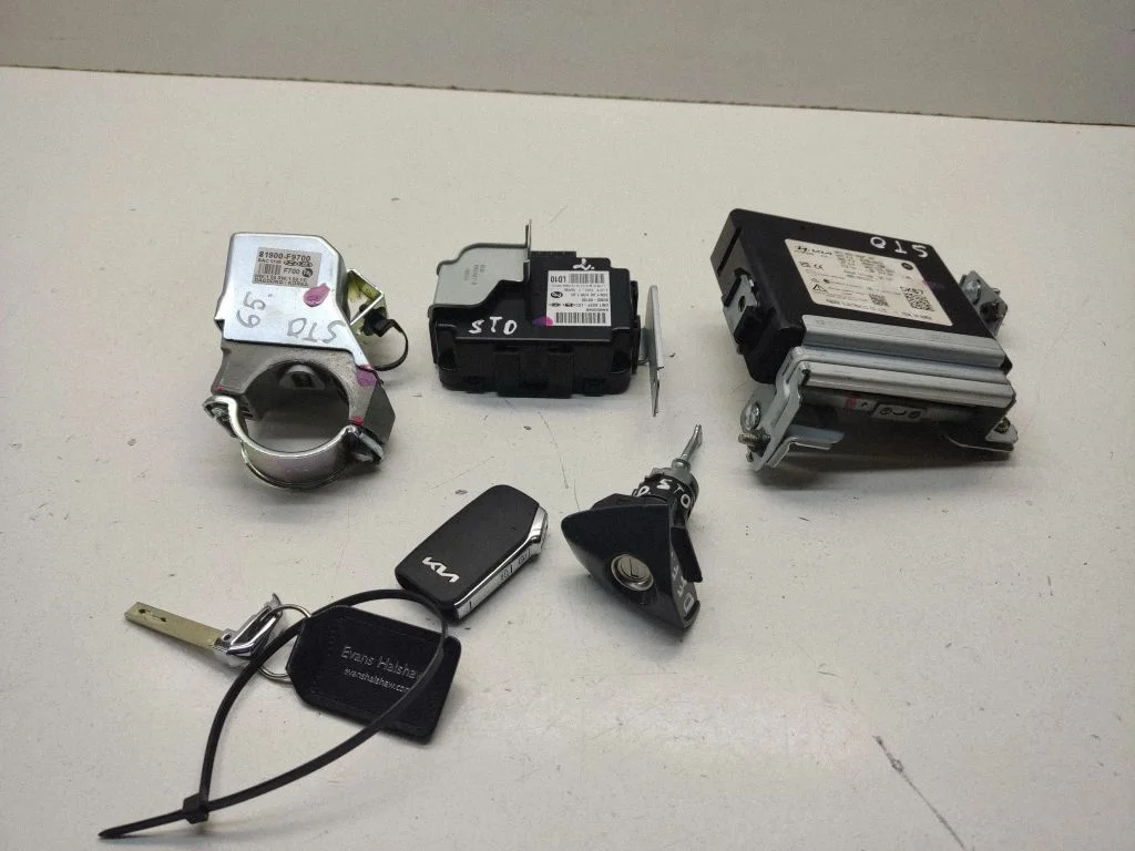Käivituskomplekt (ECU ja lukukomplekt) – KIA Stonic (2017-)