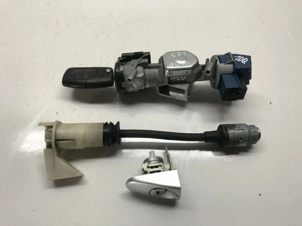 Käivituskomplekt (ECU ja lukukomplekt) – Ford Focus C-MAX (2003-2010)