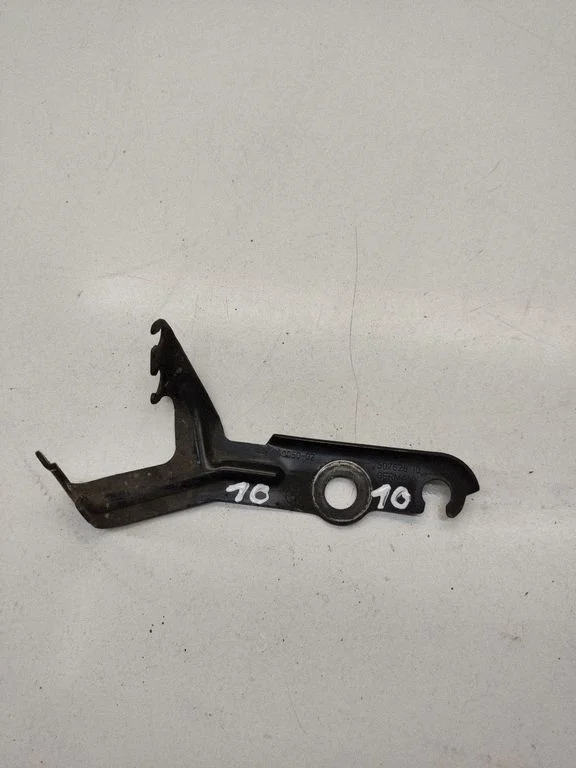 Other front suspension part 6760050