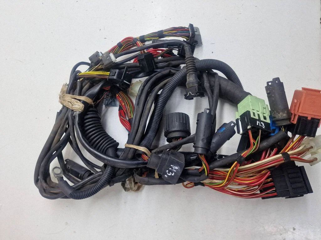 Gearbox/transmission wiring loom