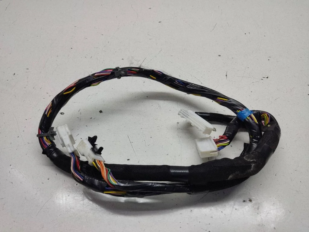 Other wiring loom – front