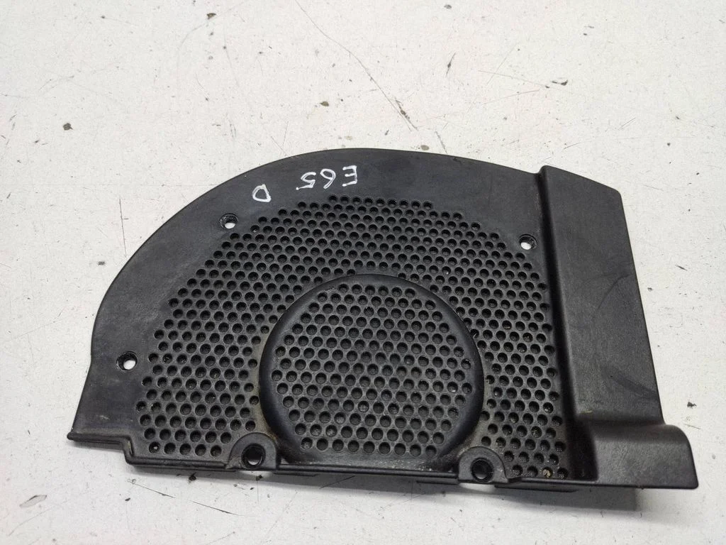 Subwoofer grill/trim – BMW 7 Series E65 E66 (2001-2008)