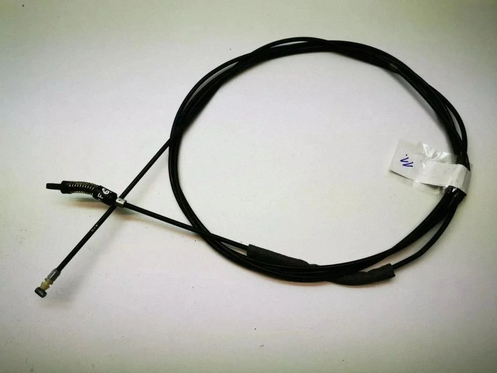 Fuel cap flap release cable – Hyundai Santa Fe (2000-2006)