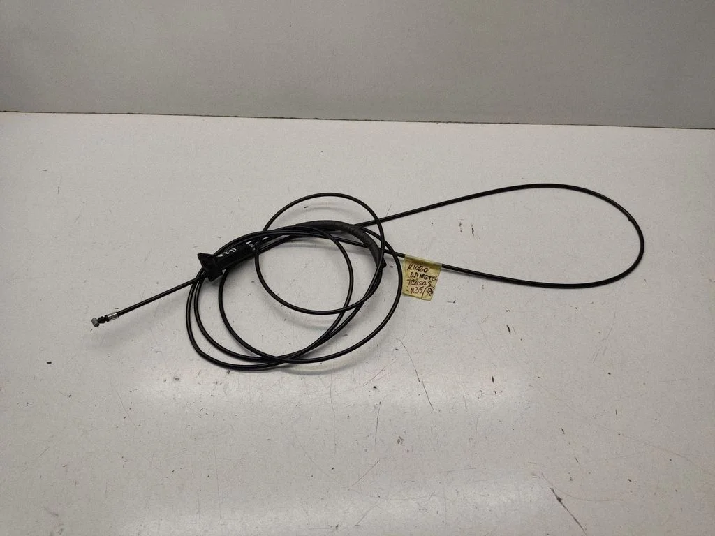 Fuel cap flap release cable