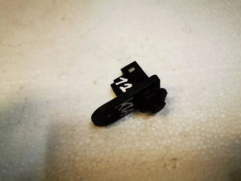 Rear door sensor – KIA Sportage (2011-2016)