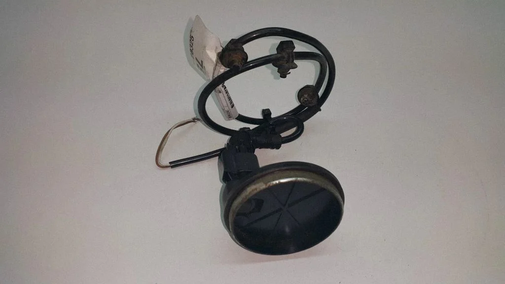 Front ABS sensor wiring – Ford Focus C-MAX (2003-2010)