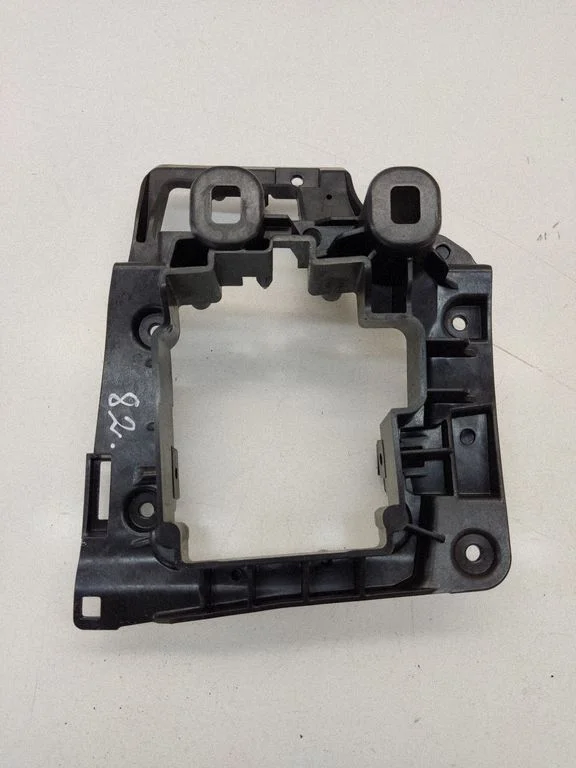 Gear shift cable bracket – BMW 5 Series F10 F11 (2009-2016)