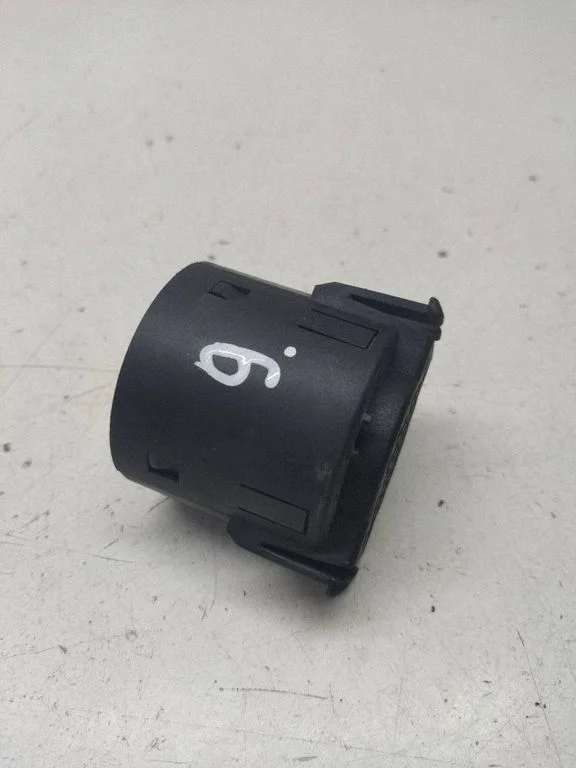 Parking PDC sensor speaker – BMW 5 Series E34 (1988-1996)