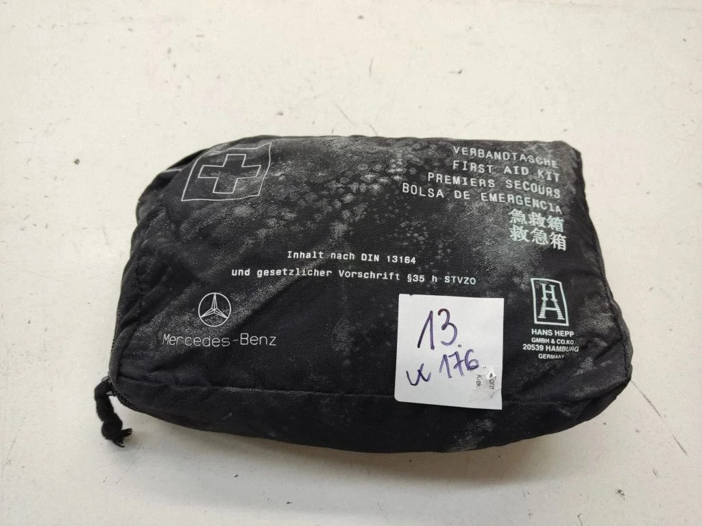 First aid kit – rear