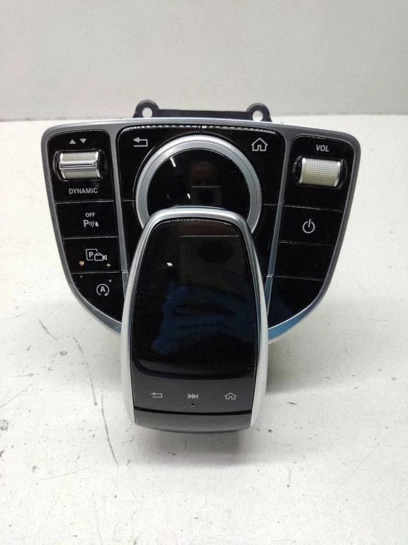 Multimeedia juhtplokk – Mercedes-Benz E-klass W213 (2016-)