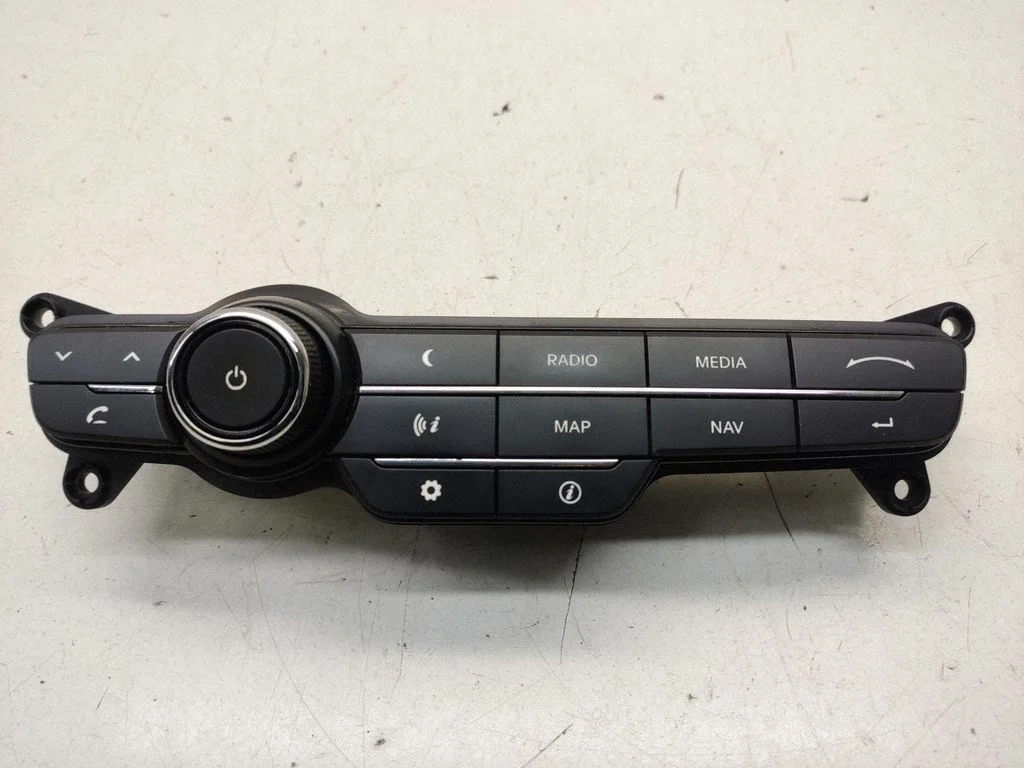 Multimeedia juhtplokk 965402T200