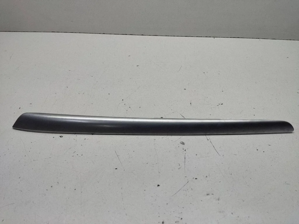 Rear door card trim – Mercedes-Benz ML-Class W164 (2005-2011)