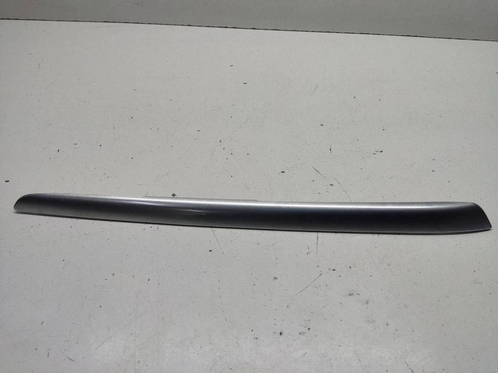 Rear door card trim – Mercedes-Benz ML-Class W164 (2005-2011)