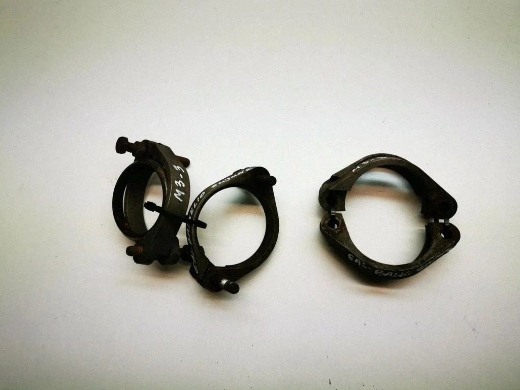 Summuti toru ühendusklamber – tagumine