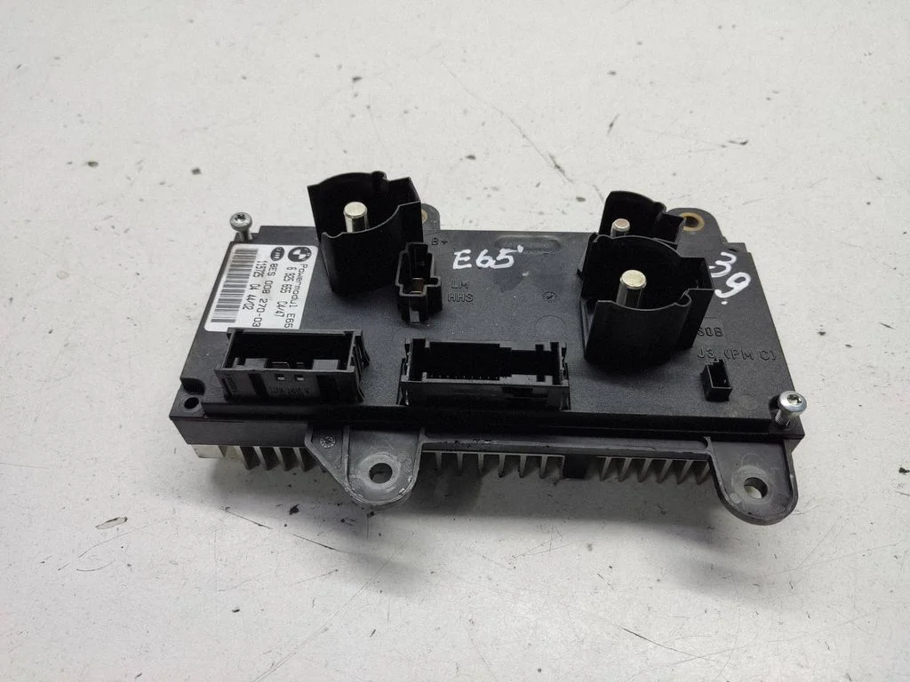 Power management control unit – BMW 7 Series E65 E66 (2001-2008)