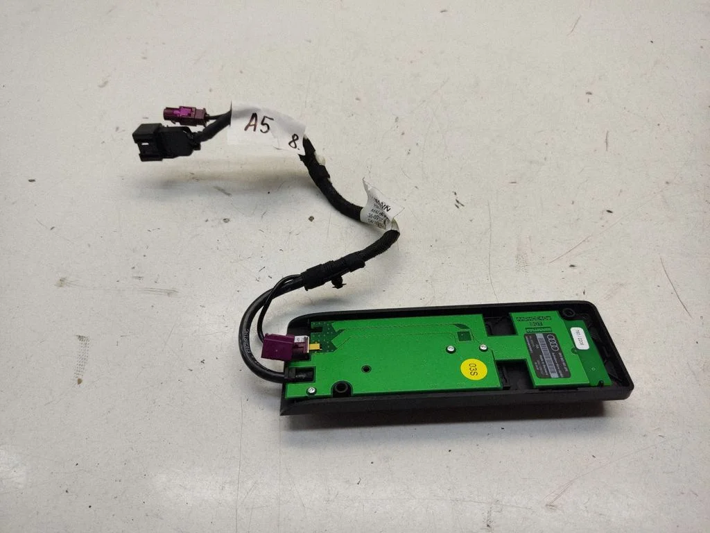 Phone control unit/module – Audi A5 8T 8F (2007-2016)
