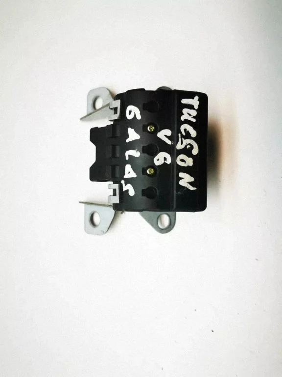 Tailgate sensor – Hyundai Tucson JM (2004-2009)