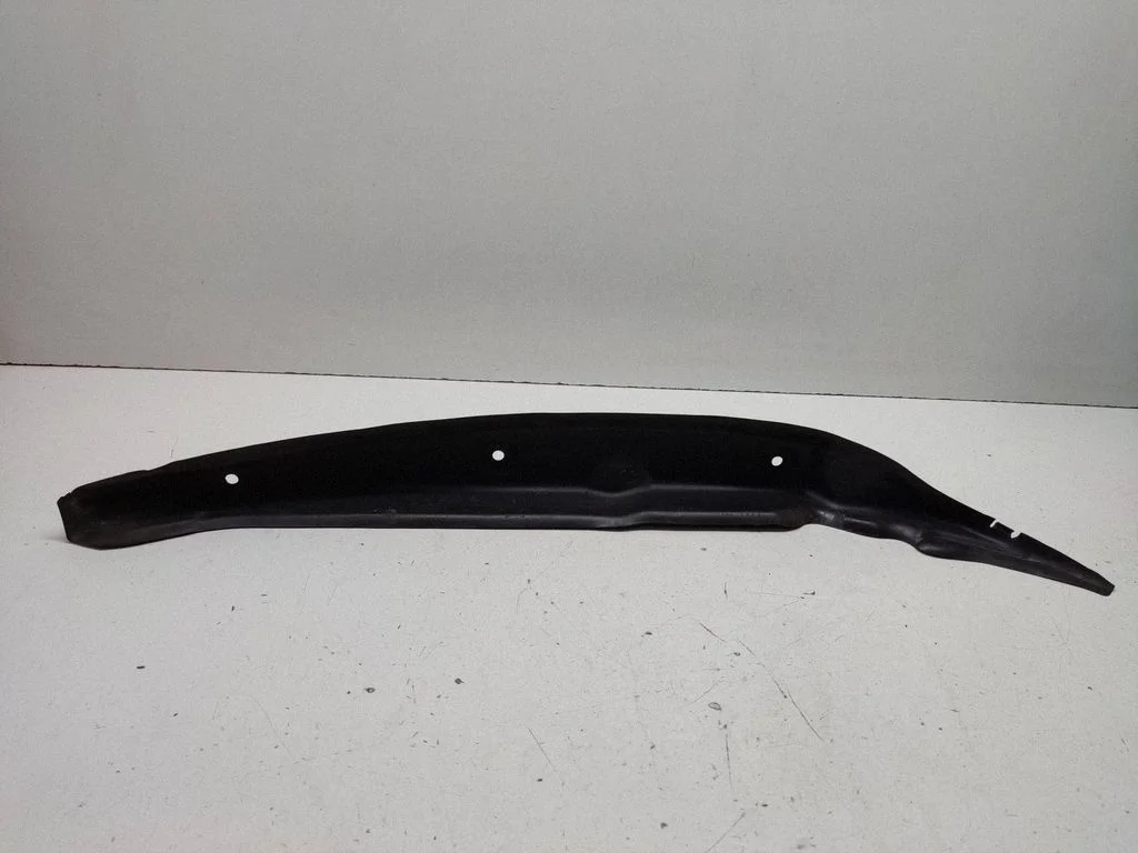 Spārna nobeiguma apdare – Mercedes-Benz ML klase W164 (2005-2011)