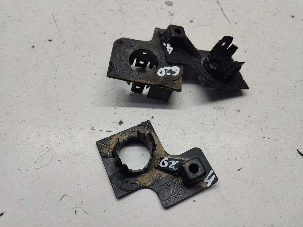 Rear parking sensor holder (PDC) – BMW 3 Series G20 G21 (2019-)