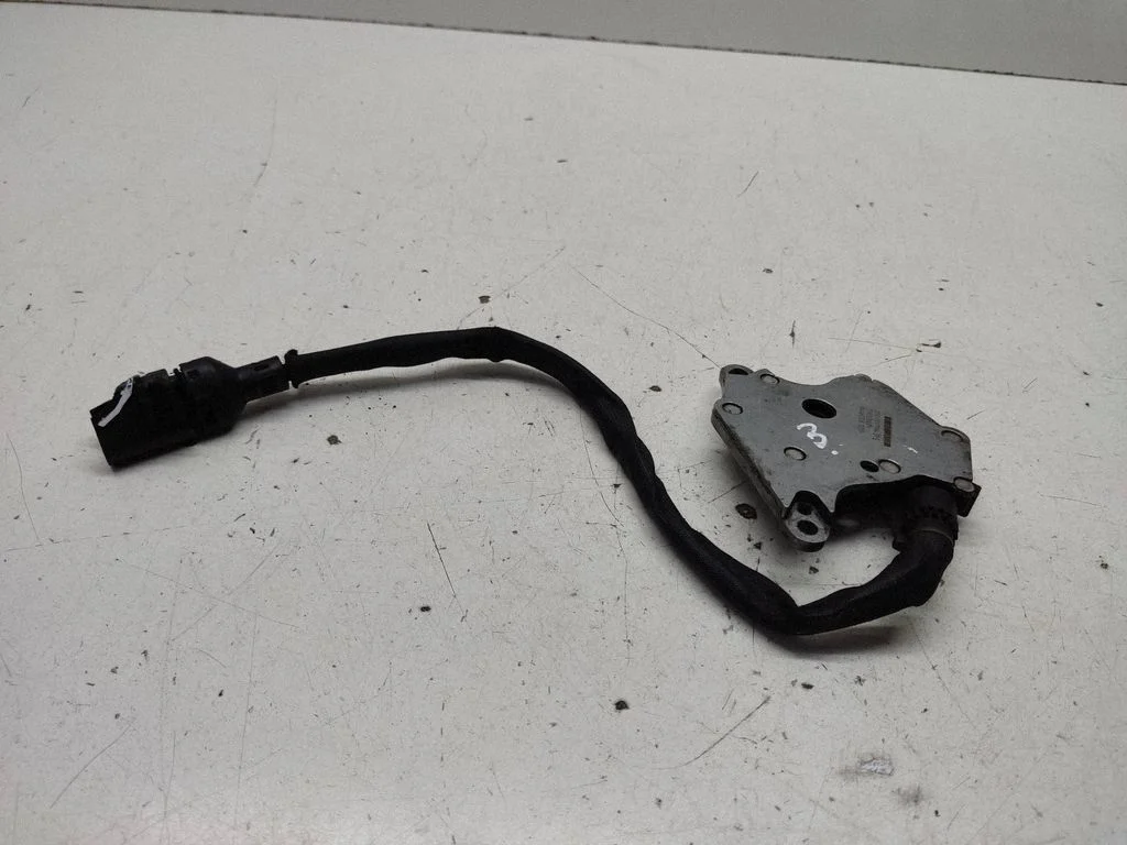 Gear selector – Audi A6 S6 C5 4B (1997-2005)