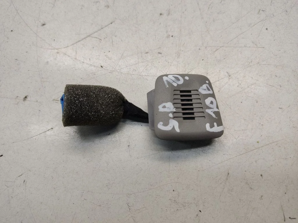 Mikrofon (bluetooth / telefon) – BMW 5-seeria F10 F11 (2009-2016)