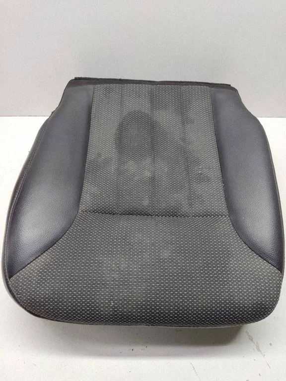Driver seat console base – Mercedes-Benz ML-Class W164 (2005-2011)