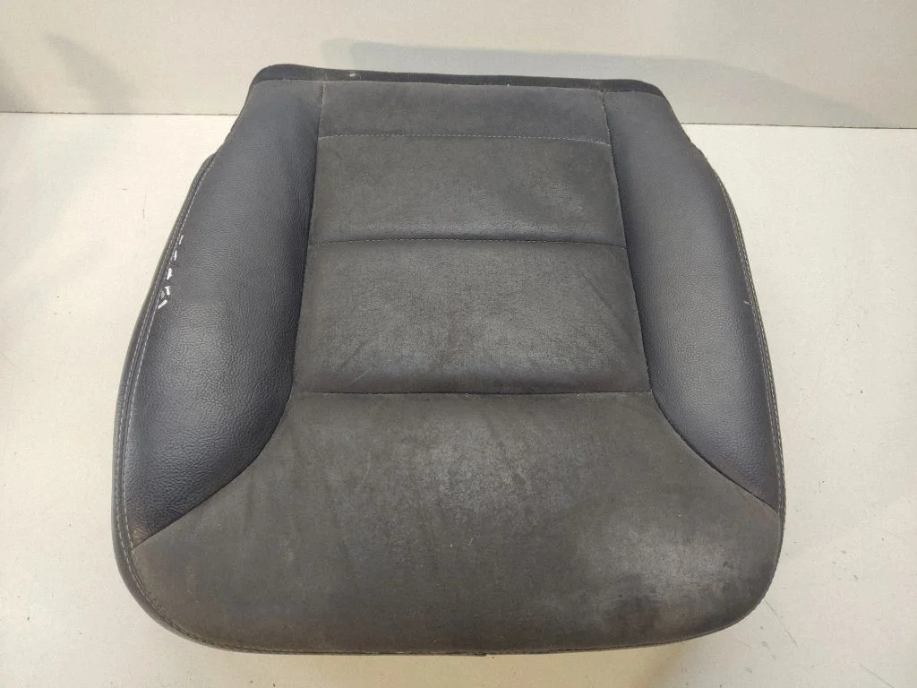 Driver seat console base – Mercedes-Benz ML-Class W164 (2005-2011)