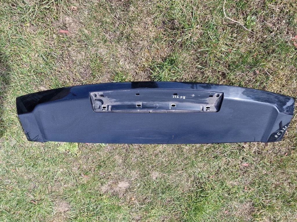 Tailgate/trunk spoiler – Land Rover Range Rover L322 (2002-2012)
