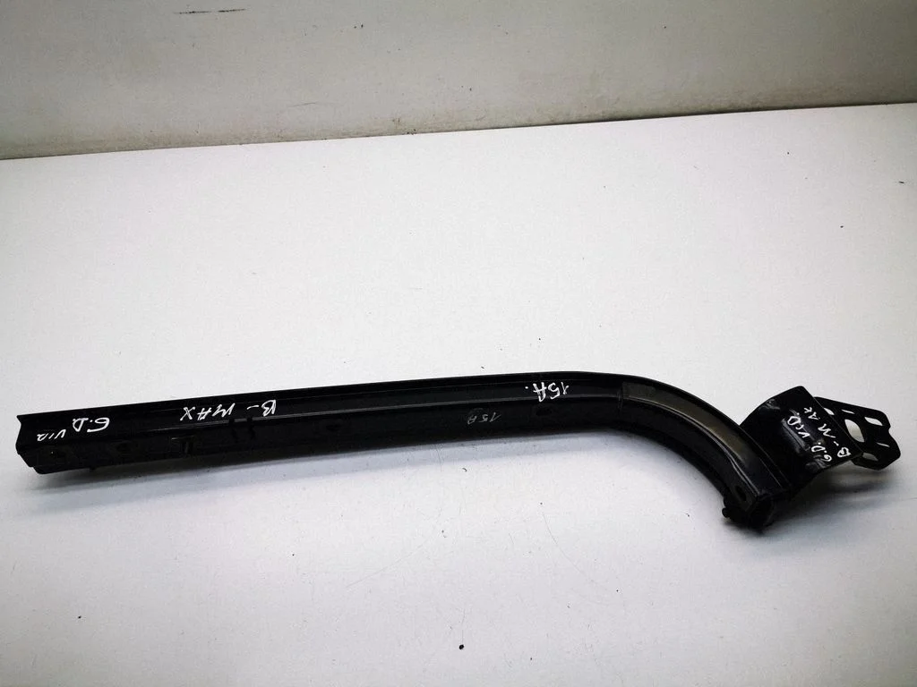 Sliding door trim – Ford B-MAX (2012-2020)