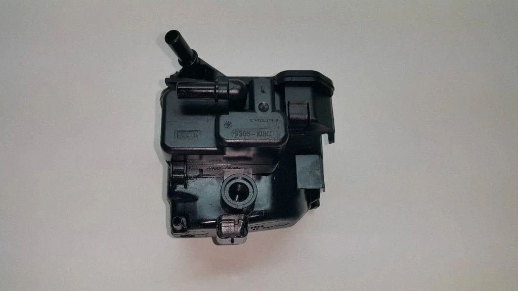 Obudowa filtra paliwa – Ford Focus C-MAX (2003-2010)