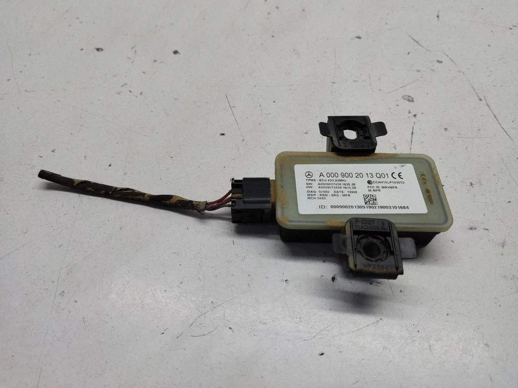 Tire pressure control unit – Mercedes-Benz E-Class W213 (2016-)