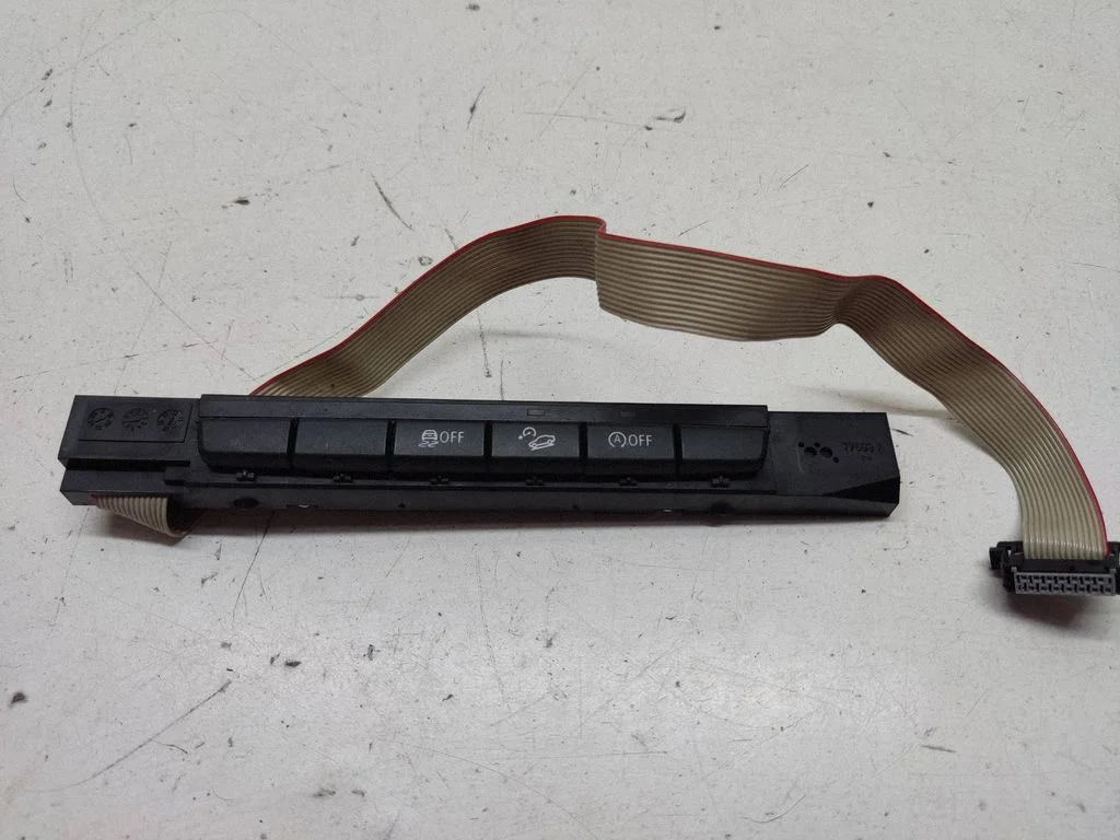 A set of switches – BMW X1 E84 (2009-2015)