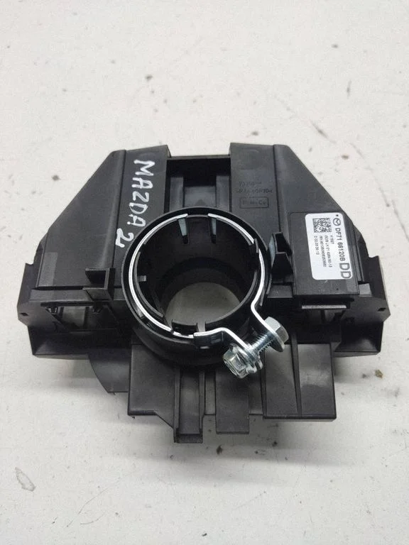 Steering wheel trim – Mazda 2 (2007-2014)