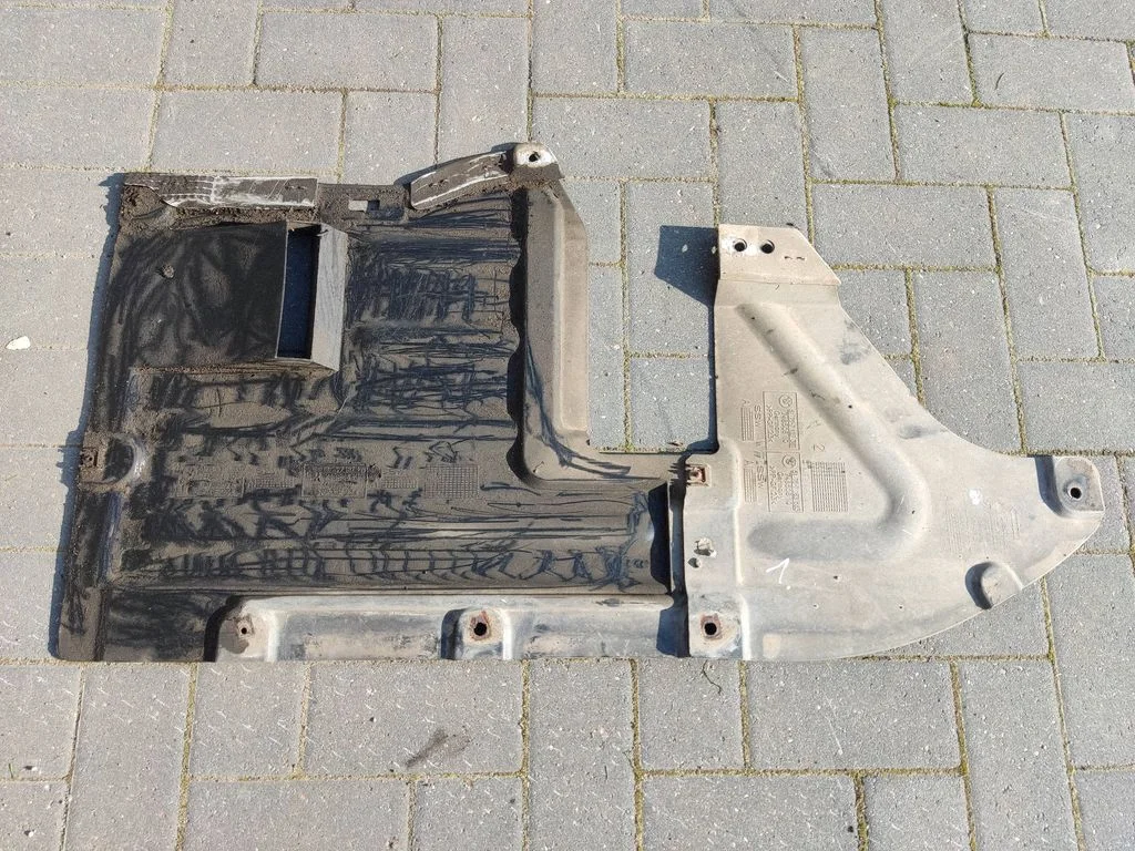 Gearbox bottom protection – BMW 1 Series E82 E88 (2007-2014)