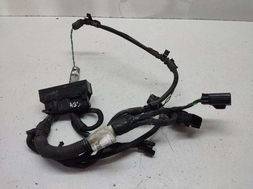 ABS module connector plug – Chrysler Grand Voyager V (2007-2015)